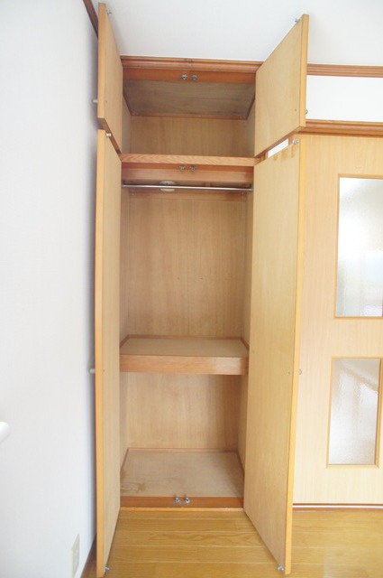 収納　奥行のある収納付です！増えがちな荷物をスッキリ収納できます