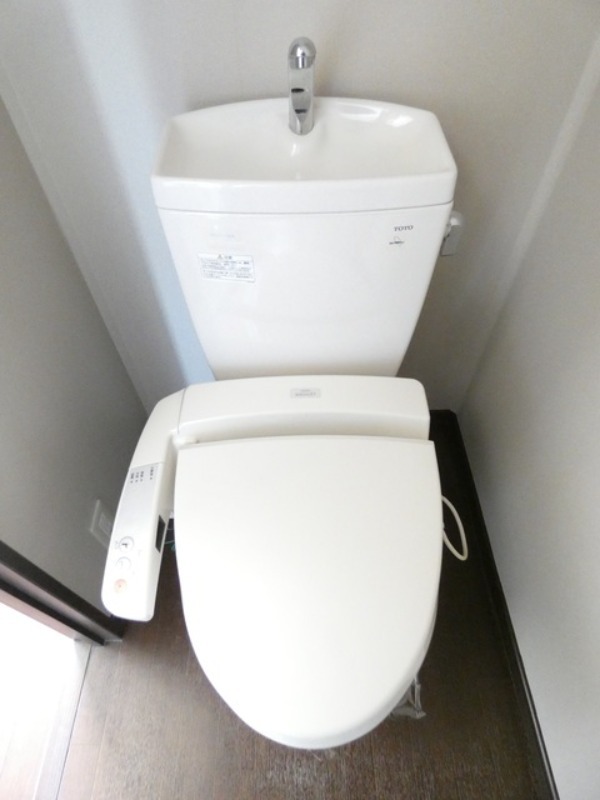 トイレ　図面と現状に相違がある場合には現状を優先