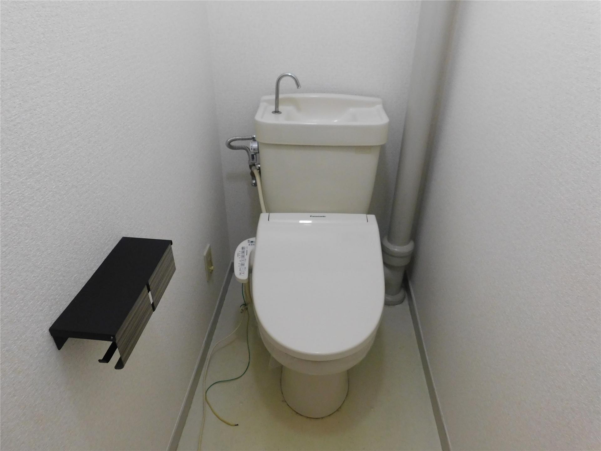エレガンス平川のトイレ写真