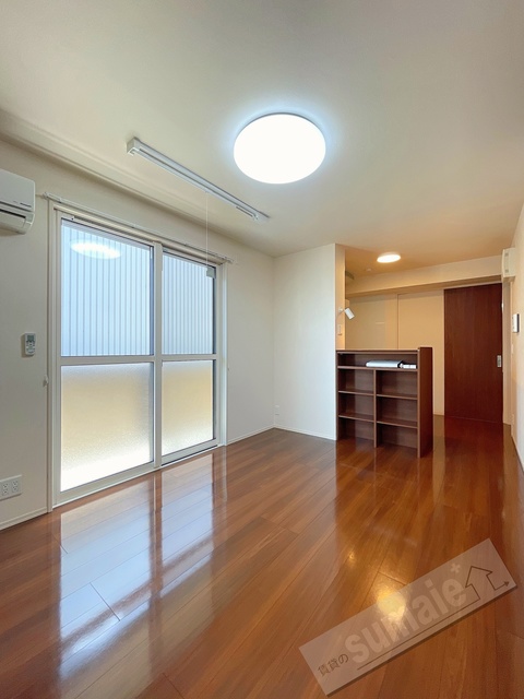 D-room出島の居間写真