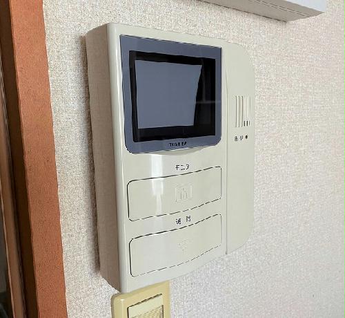 セキュリティ　モニター付きインターホン