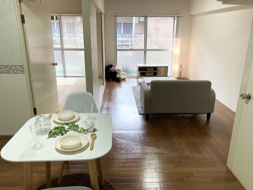 なごみマンション城山の居間写真