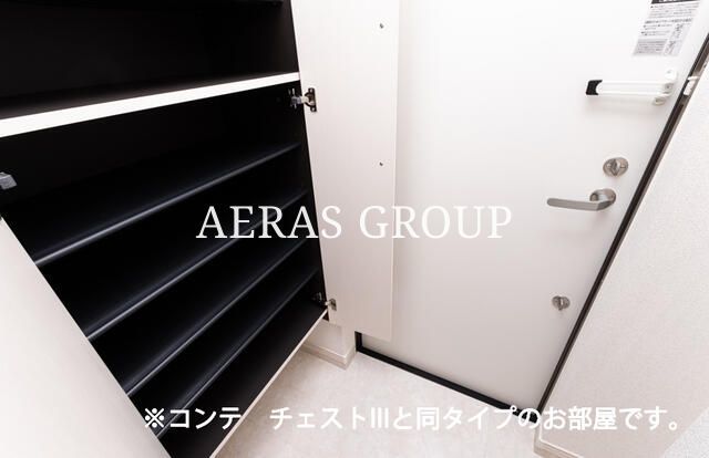 玄関　同タイプ