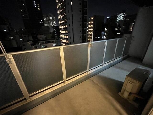 都営大江戸線 新御徒町駅 徒歩9分 11階建 築18年の内装写真