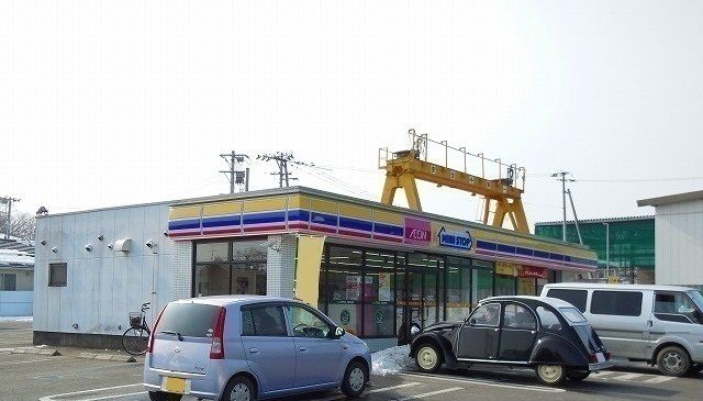 コンビニ　ミニストップ柴田東船迫店（コンビニ）まで260m