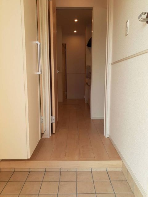 エトワールIの玄関写真