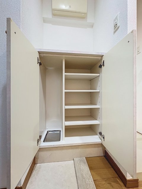 都営大江戸線 都庁前駅 徒歩9分 12階建 築23年のその他写真