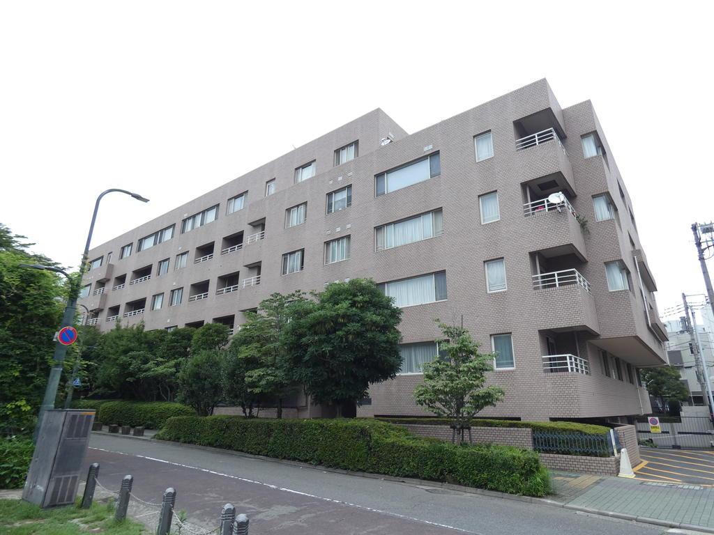 麻布第一マンションズの外観写真
