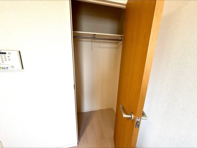 収納　別号室の写真となります