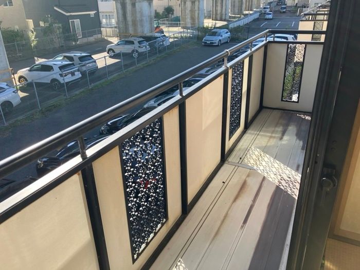 バルコニー　広々としたバルコニーです