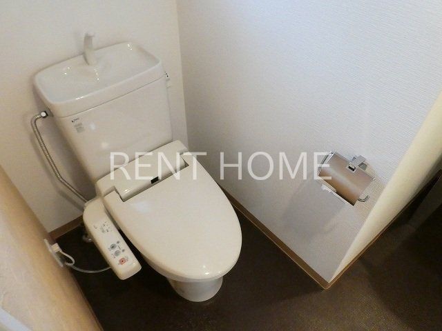 トイレ　ウォシュレット付き