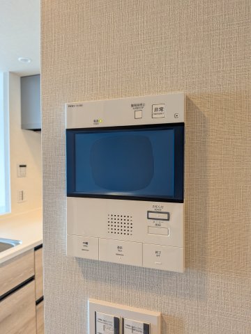 セキュリティ　TV付きインターホンでセキュリティ面も安心です