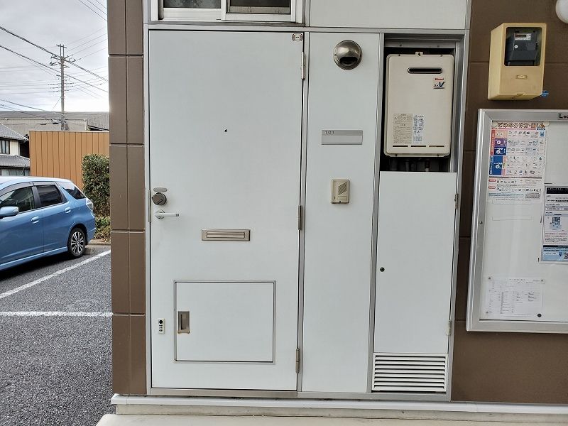 レオパレスエストの外観写真