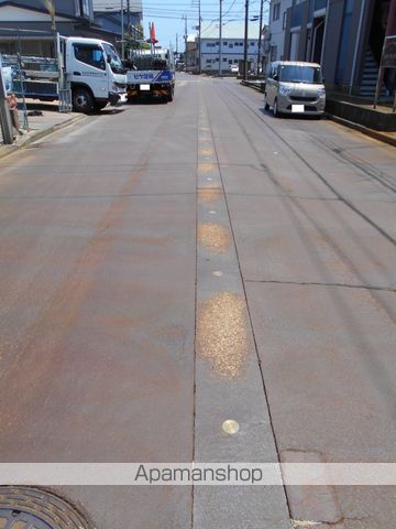 その他　前面道路（その他）まで0m