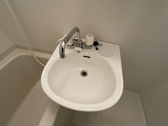 洗面設備　洗面台です