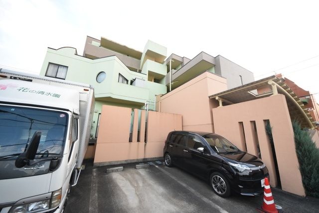 建物外観　☆内見のご予約はタウンハウジング八王子店まで☆