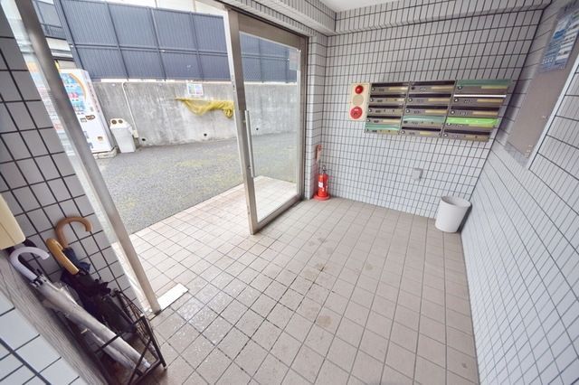 エントランス　★建物内エントランス★