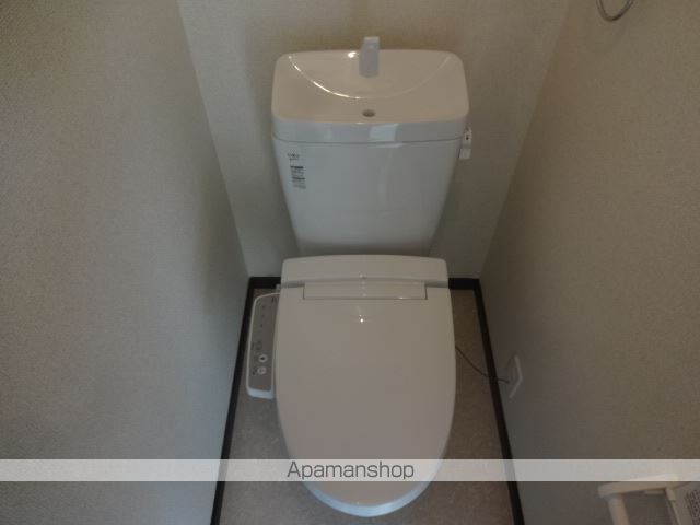京王井の頭線 浜田山駅 徒歩6分 2階建 築12年のトイレ写真