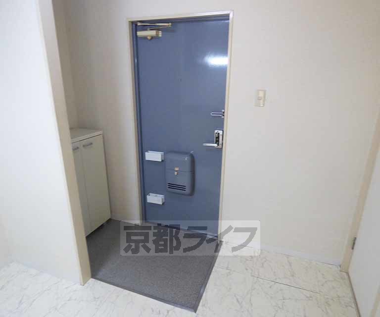 玄関　玄関です。
