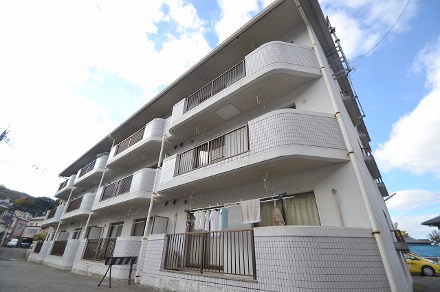 建物外観　お問合せはシティホーム海田センター　082-821-2227