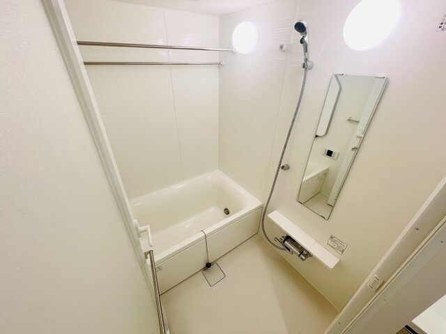 バス・シャワールーム　日々の疲れを癒すお風呂付です