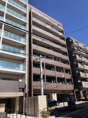 名古屋市千種区覚王山通のマンションの建物外観