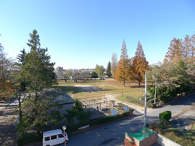 【ボヌール東越谷の公園】