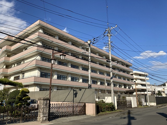 【足柄上郡開成町宮台のアパートの病院】