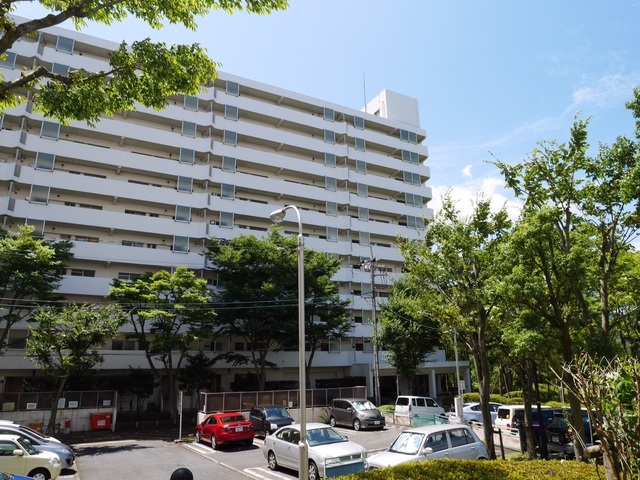 ＵＲグリーンヒル寺田の建物外観