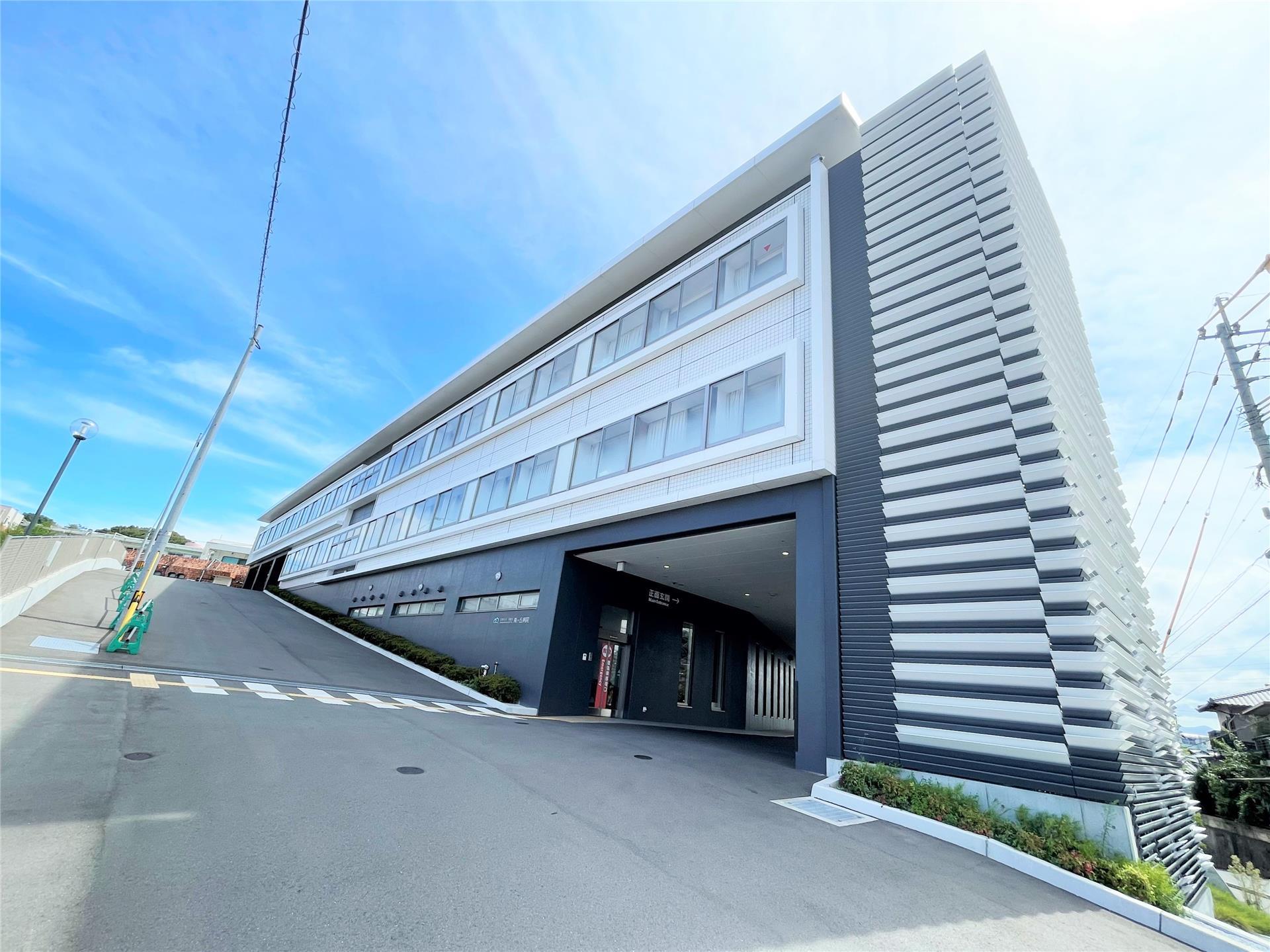 病院　医療法人清陵会南ケ丘病院（病院）まで700m