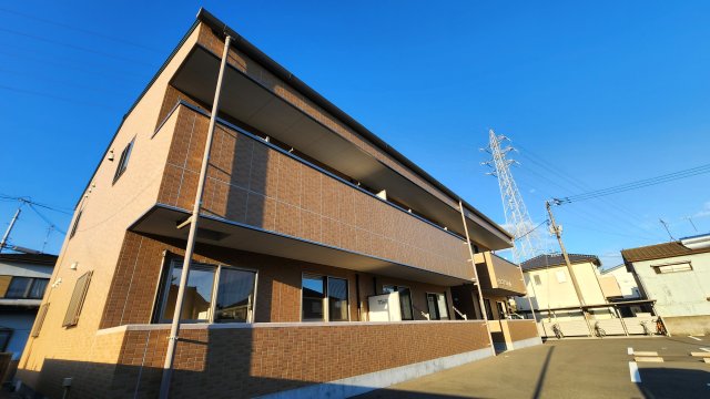 建物外観　現況と異なる部分は現況を優先いたします。