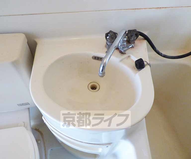 洗面設備　歯磨きはこちらで