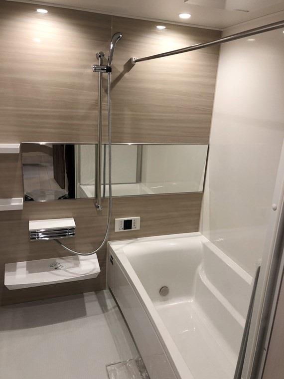 バス・シャワールーム　お風呂で日々の疲れを落としましょう