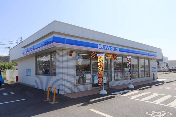 コンビニ　ローソン江津敬川店（コンビニ）まで220m