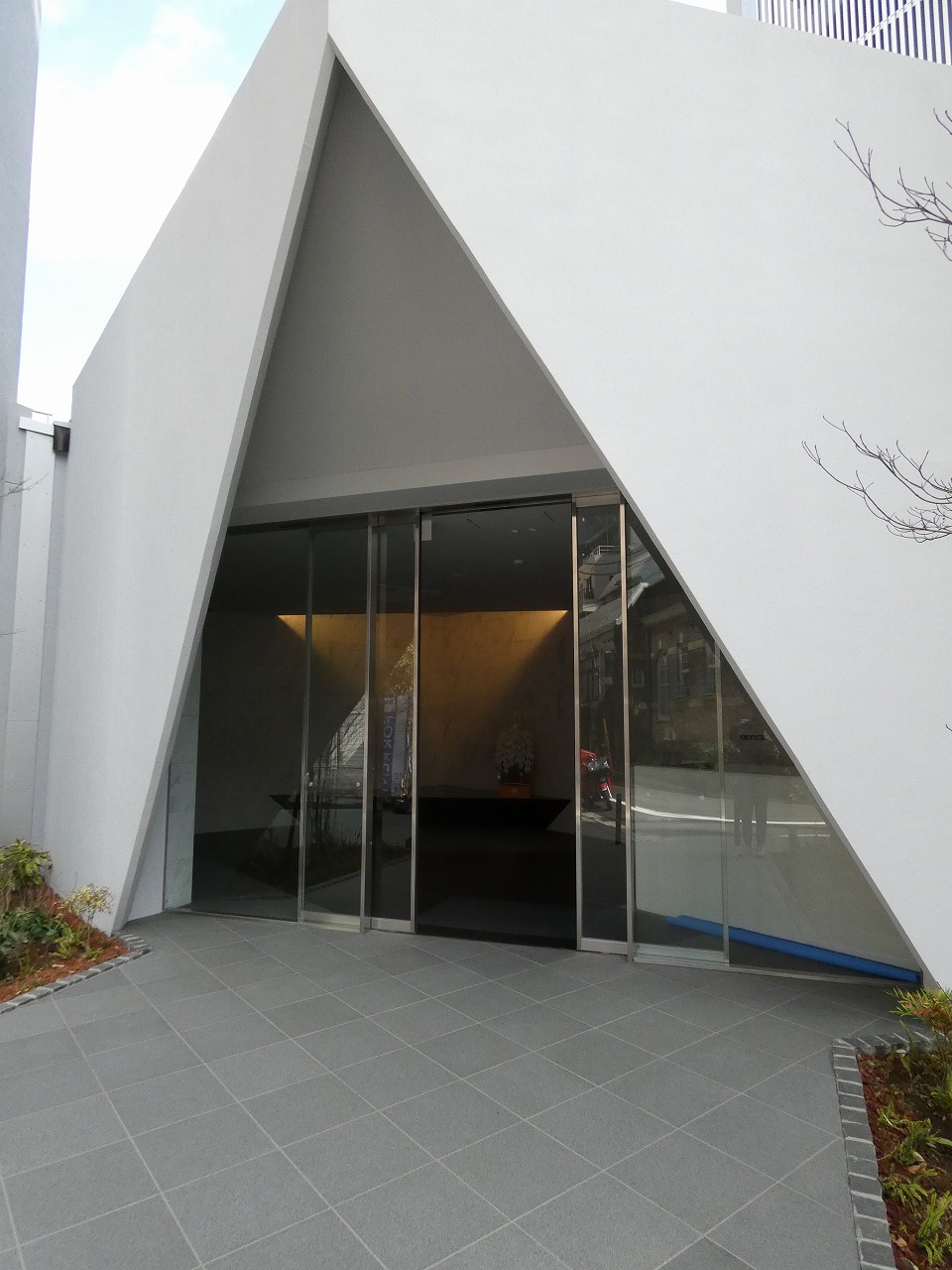 エントランス　エントランス