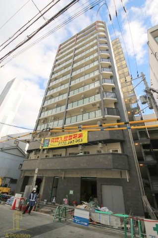 大阪市中央区北久宝寺町のマンションの建物外観