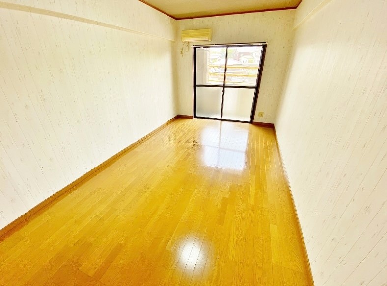 居室・リビング　★洋室9帖★