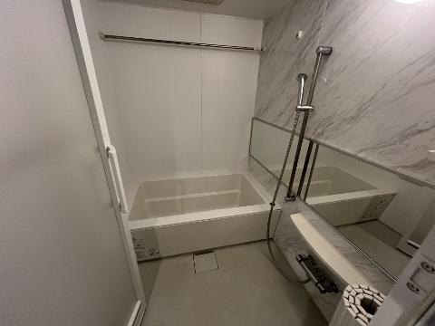 【グレイスレジデンス八事のバス・シャワールーム】