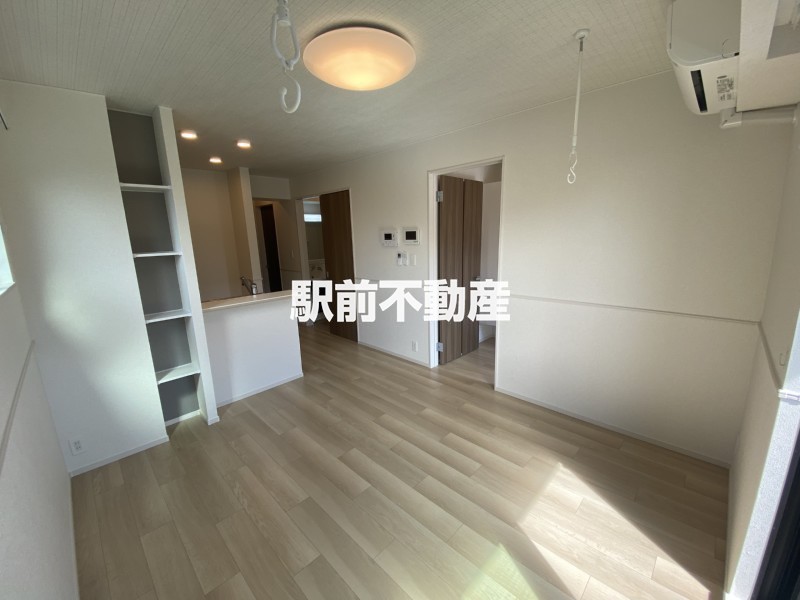 居室・リビング　同タイプ別建物