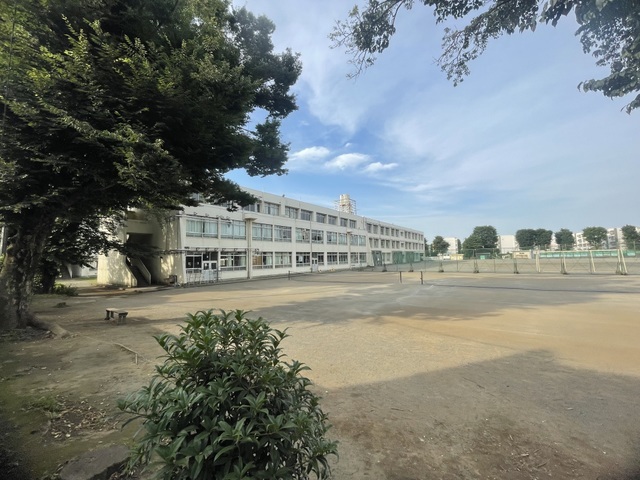 【フォルテ久米川の中学校】