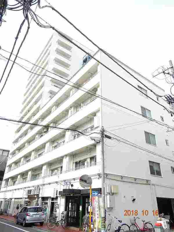 【板橋区本町のマンションの建物外観】