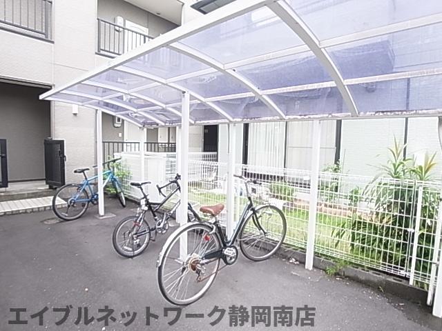 【静岡市駿河区中田のアパートのその他共有部分】