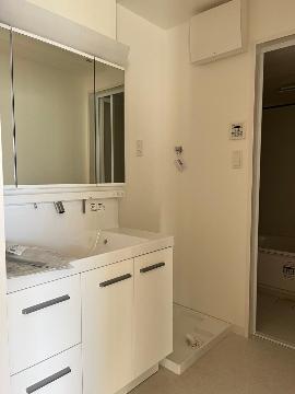 洗面設備　※同物件203号室