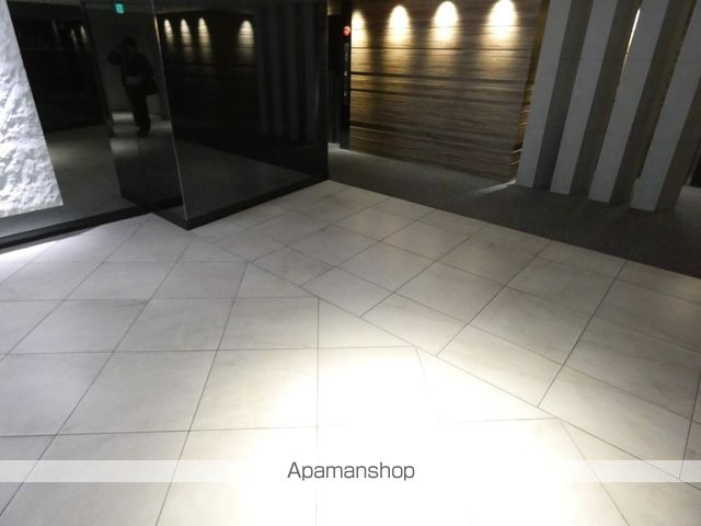 ロビー　ロビー