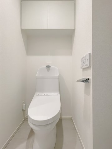 トイレ　別部屋参考写真