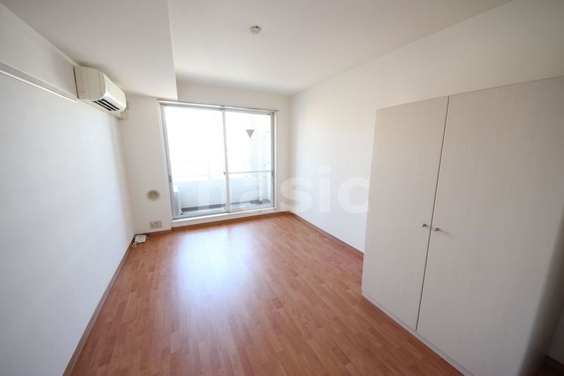 居室・リビング　硬質床材