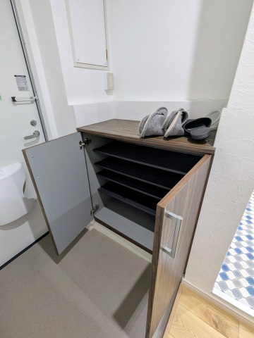 玄関　シューズボックス