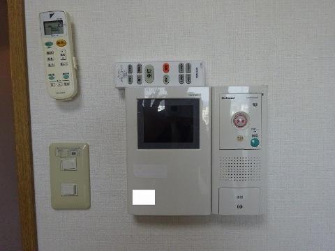 セキュリティ　カメラ付インターホン