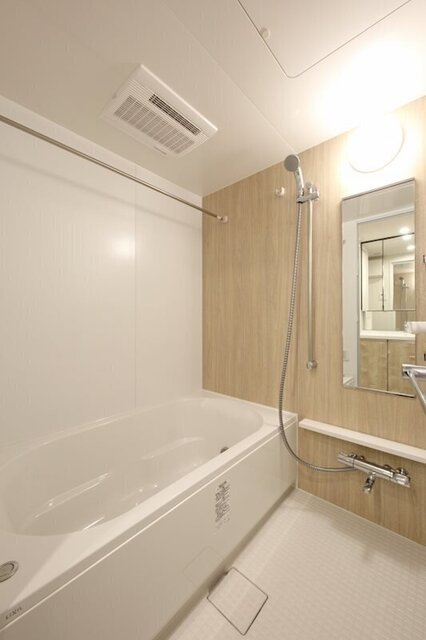 バス・シャワールーム　別タイプ部屋　参考写真です