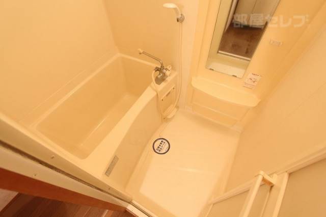 バス・シャワールーム　サーモスタット水栓なので温度調整らくらく。